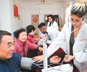 洋雷鋒 志愿服務(wù)進社區(qū)